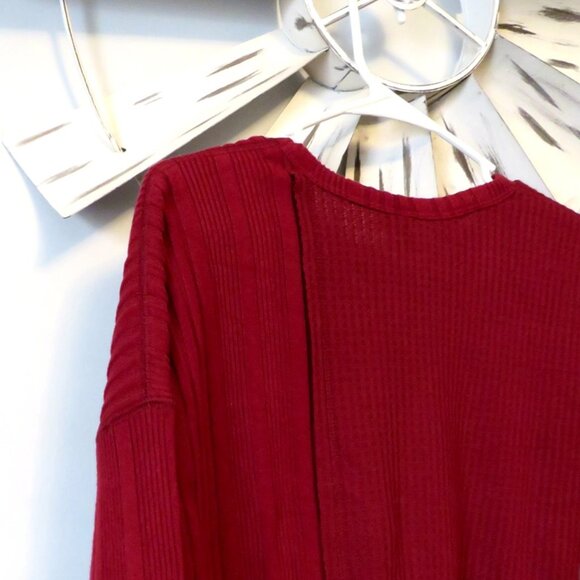NWT Wild Fable Over-Sized‎ Burgundy Cropped Sweater XS - Picture 5 of 6